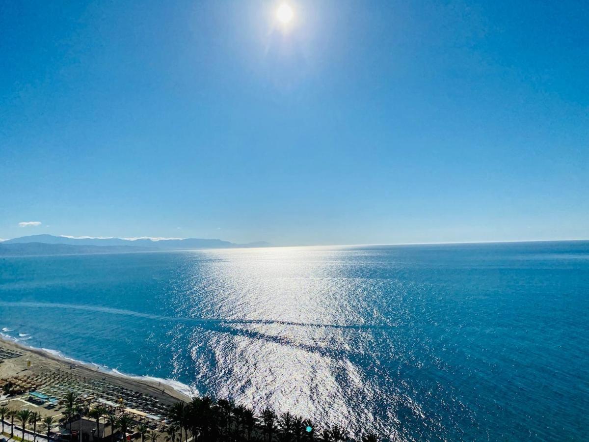 Apartamento ¡Magníficas vistas al mar! Piscina y wifi gratis Torremolinos Exterior foto