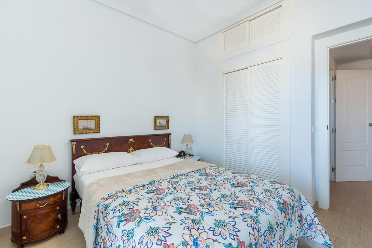 Apartamento ¡Magníficas vistas al mar! Piscina y wifi gratis Torremolinos Exterior foto