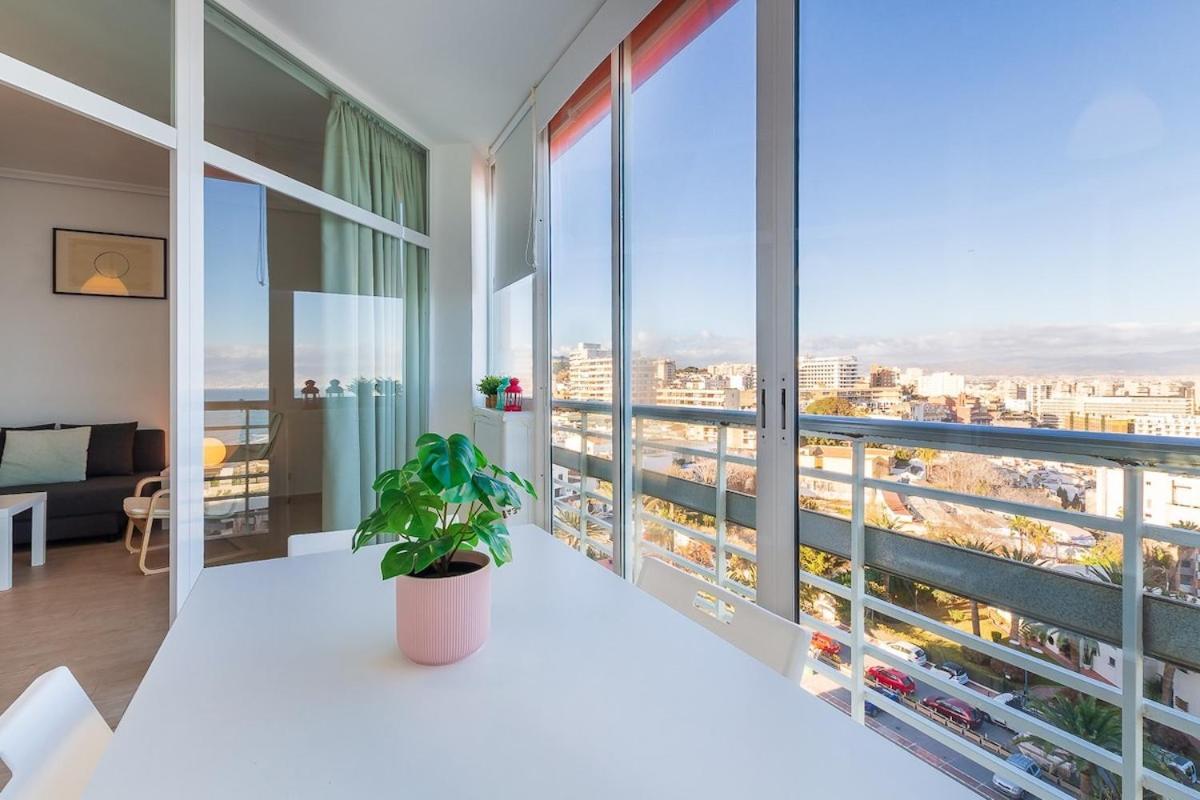 Apartamento ¡Magníficas vistas al mar! Piscina y wifi gratis Torremolinos Exterior foto